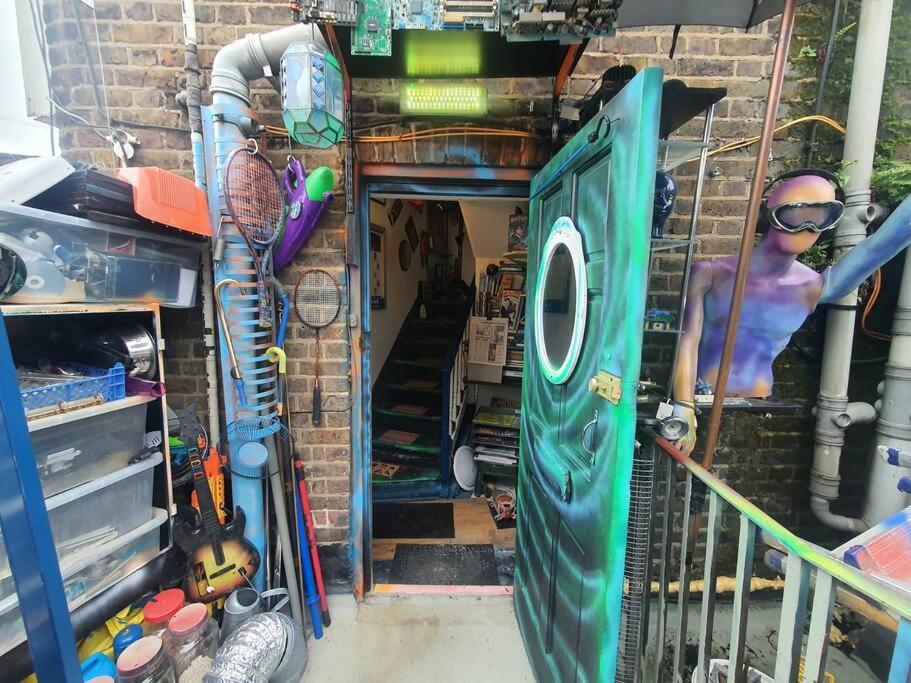 Cyber-Art Studio In Camden Londres Extérieur photo